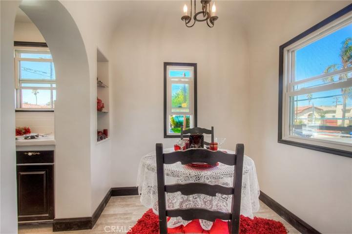 1456 W 89th Street, Los Angeles, California 90047