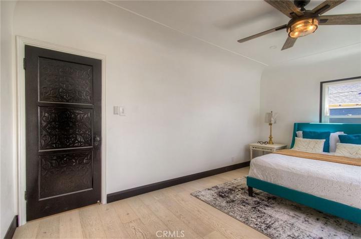 1456 W 89th Street, Los Angeles, California 90047