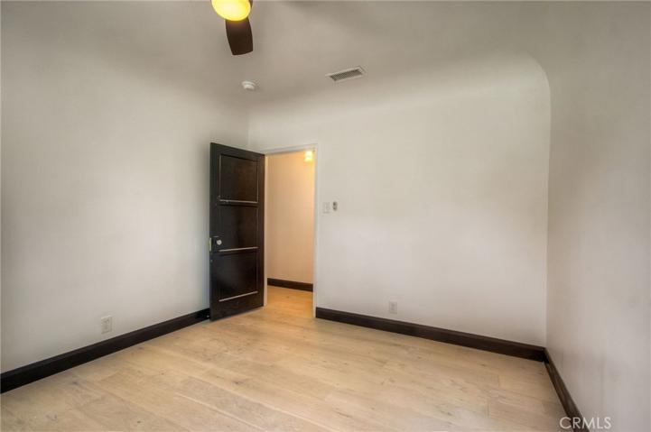 1456 W 89th Street, Los Angeles, California 90047