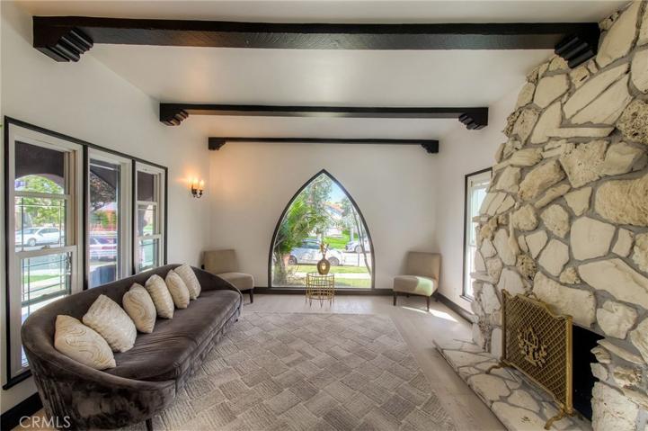 1456 W 89th Street, Los Angeles, California 90047