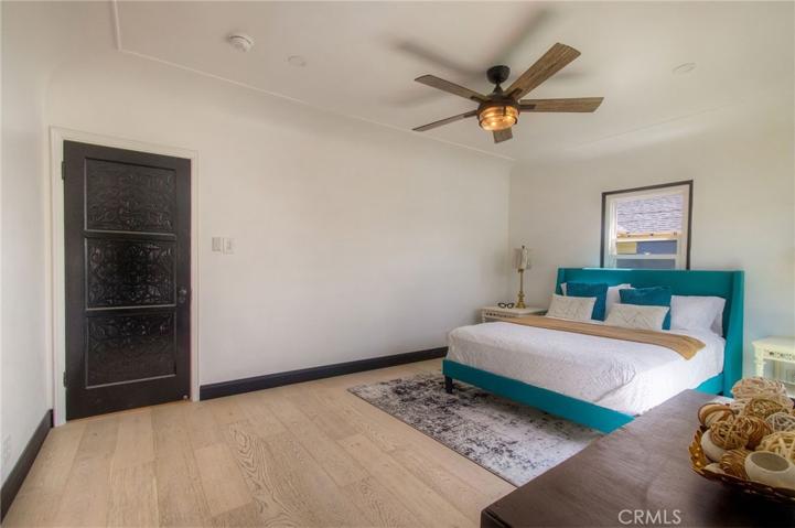 1456 W 89th Street, Los Angeles, California 90047
