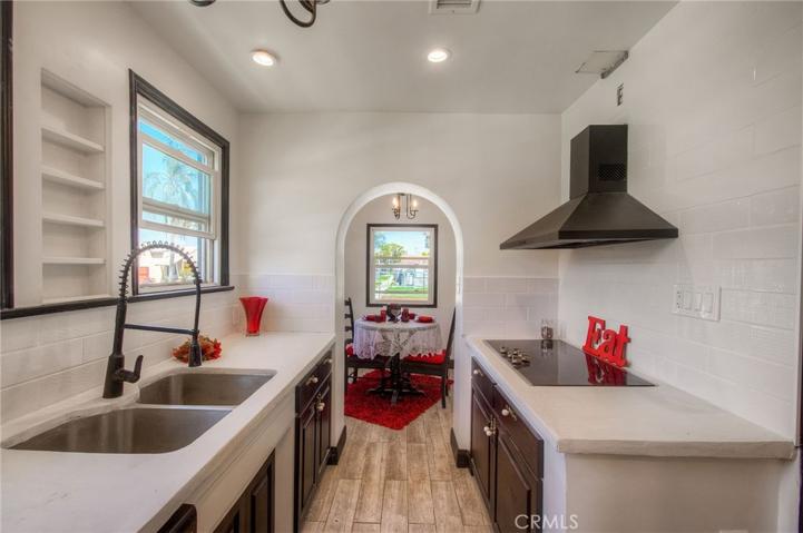 1456 W 89th Street, Los Angeles, California 90047