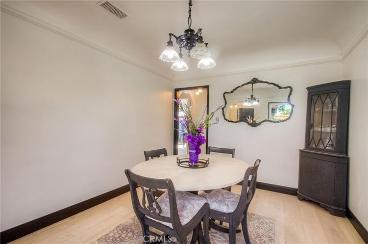 1456 W 89th Street, Los Angeles, California 90047