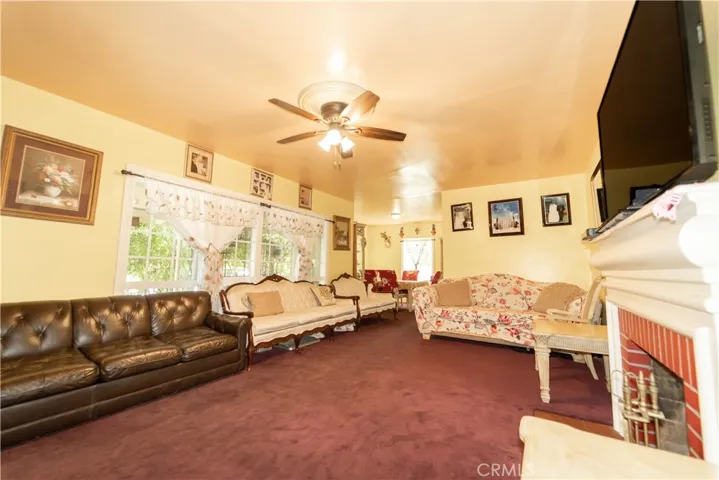 2205 Saturn Avenue, Huntington Park, California 90255