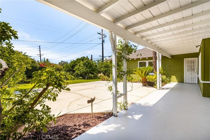 Covered patio
