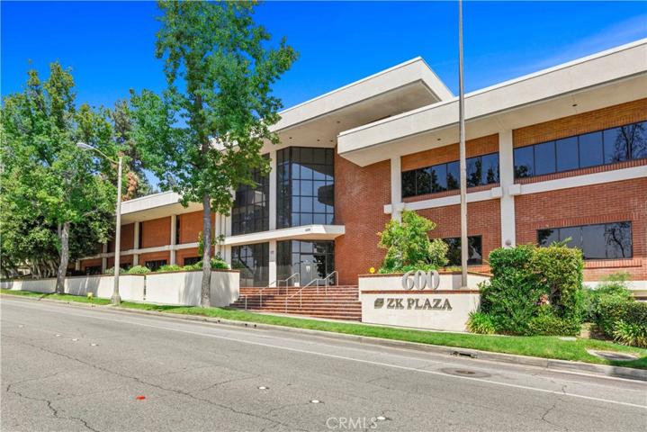 600 N Rosemead Boulevard Unit 110, Pasadena, California 91107