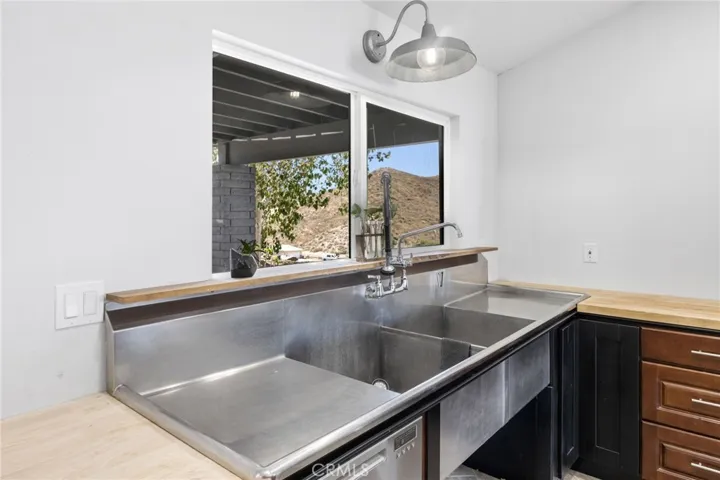 15281 Ranchito Drive, Perris, California 92570