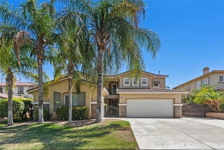 2327 S Cota Avenue, Corona, California 92882
