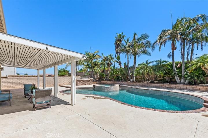 2327 S Cota Avenue, Corona, California 92882
