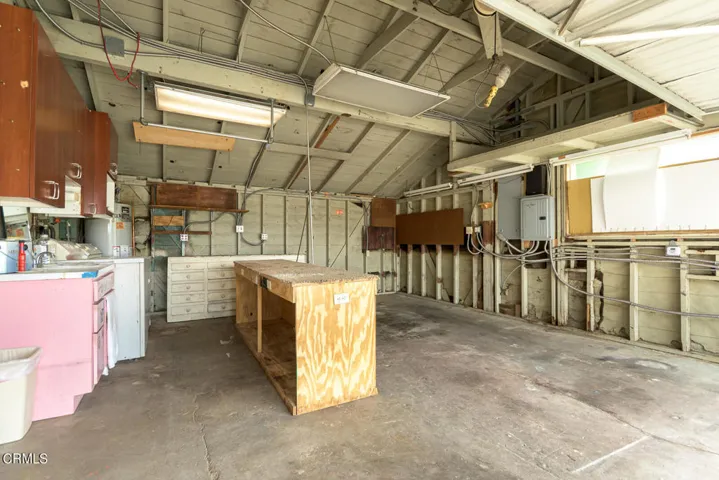 GYP_10337 Pinyon Ave_029_MLS