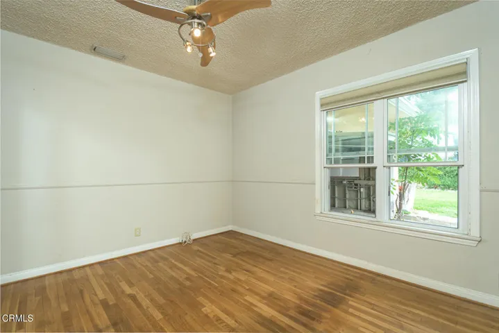 GYP_10337 Pinyon Ave_019_MLS