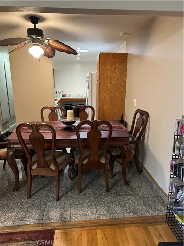 1437 Dennis Dining