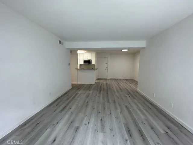 18620 Hatteras Street Unit 183, Tarzana, California 91356