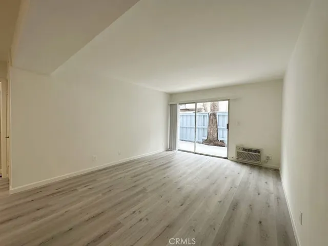 18620 Hatteras Street Unit 183, Tarzana, California 91356