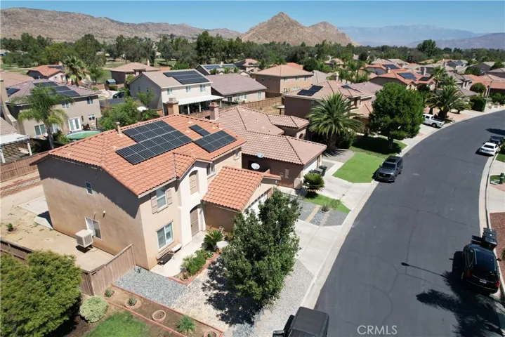 189 La Amistad Way, Hemet, California 92545