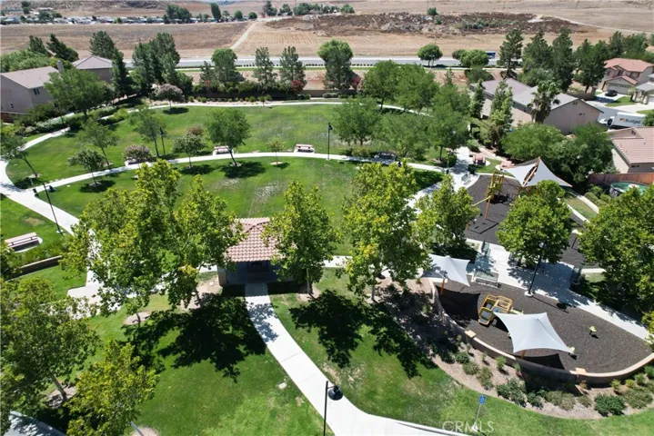 189 La Amistad Way, Hemet, California 92545