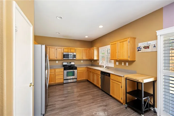 189 La Amistad Way, Hemet, California 92545