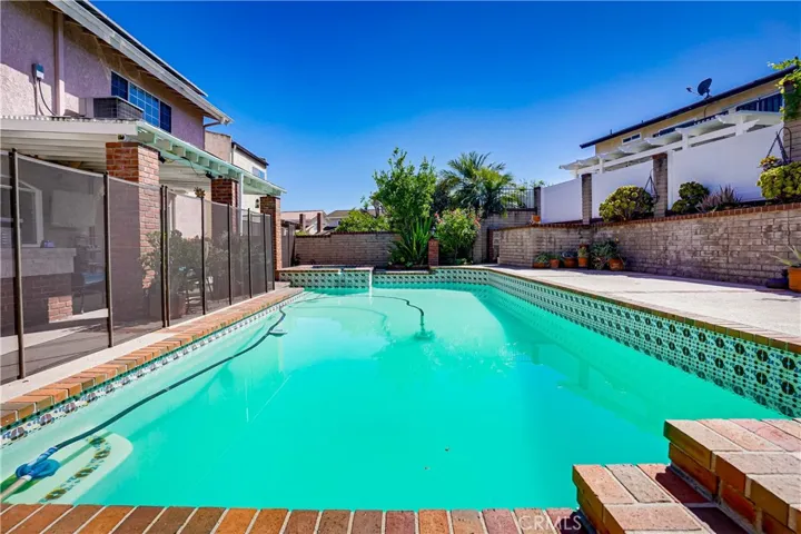 311 John Way, San Pedro, California 90732