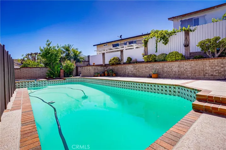 311 John Way, San Pedro, California 90732