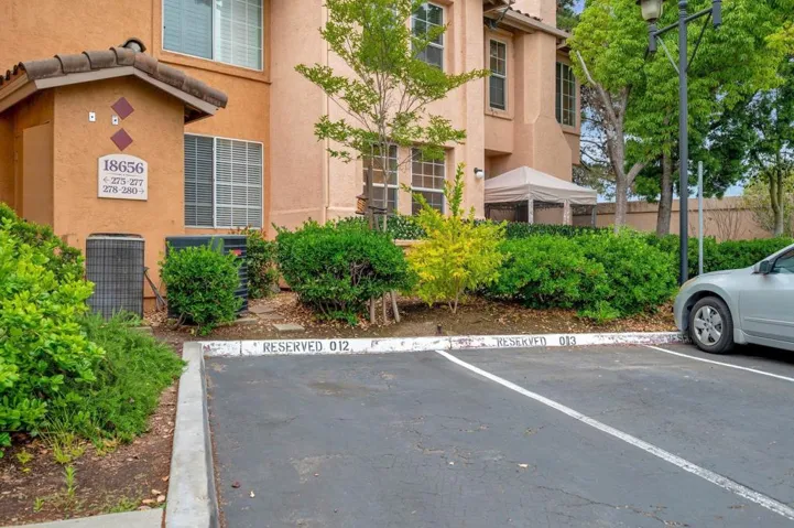 18656 Caminito Cantilena 279, San Diego, California 92128