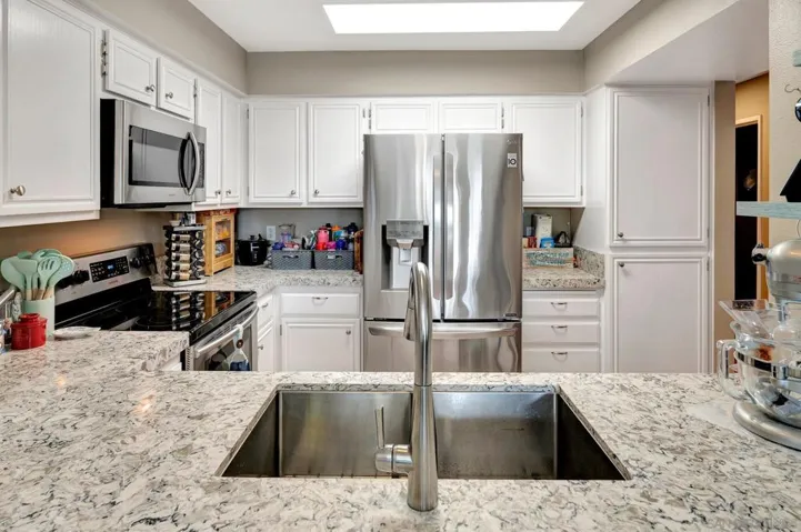 18656 Caminito Cantilena 279, San Diego, California 92128