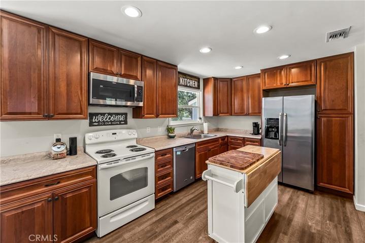35508 Wyse Road, Agua Dulce, California 91390