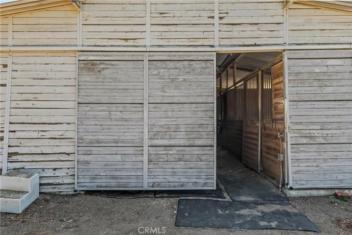 35508 Wyse Road, Agua Dulce, California 91390