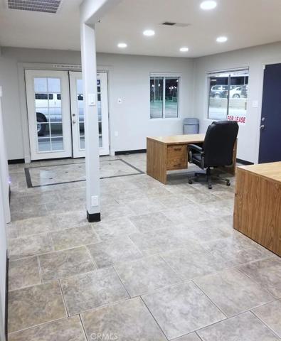 15120 Palmdale Road, Victorville, California 92392