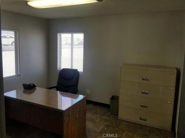 15120 Palmdale Road, Victorville, California 92392