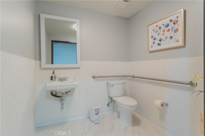 5562 Olive Street, Montclair, California 91763