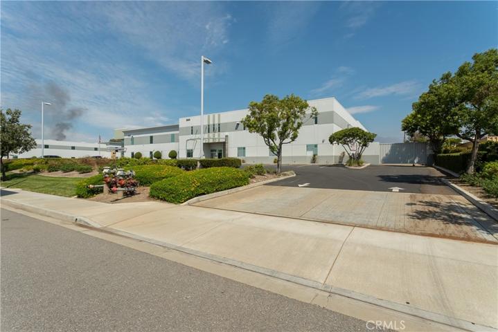 5562 Olive Street, Montclair, California 91763