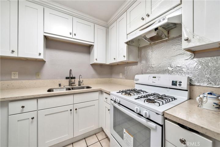 22801 Hilton Head Drive Unit 24, Diamond Bar, California 91765