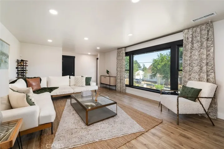 905 Olive Street, Paso Robles, California 93446