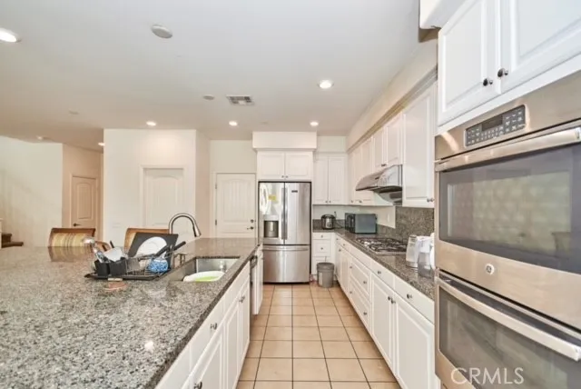7013 Jetty Court, Jurupa Valley, California 91752