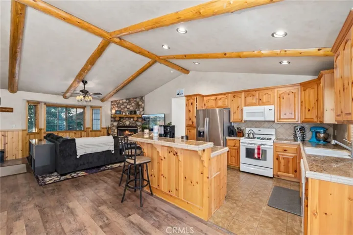 202 Muroc Drive, Big Bear City, California 92314