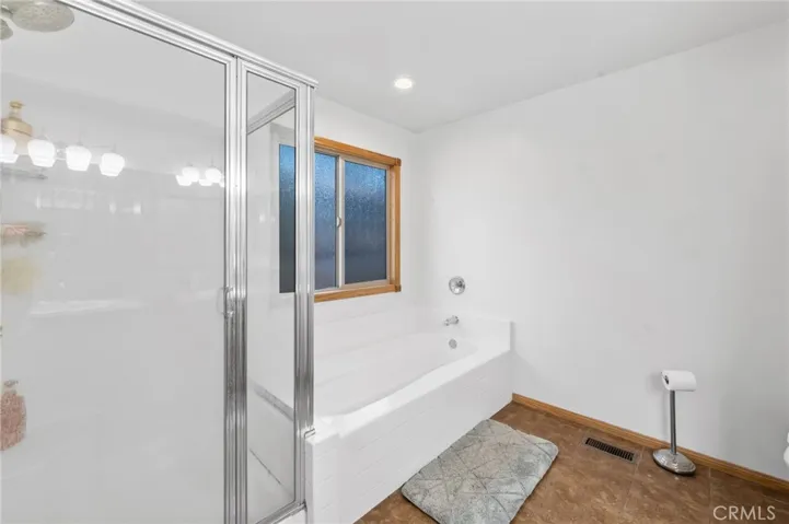 202 Muroc Drive, Big Bear City, California 92314