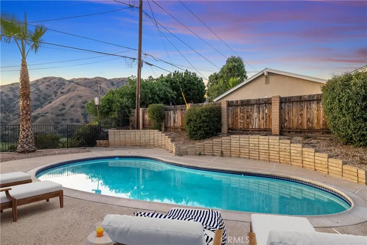 6545 Canterwood Road, La Verne, California 91750