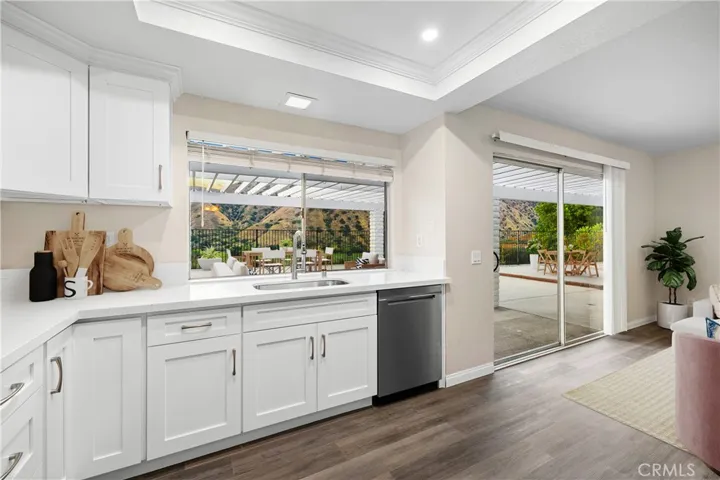 6545 Canterwood Road, La Verne, California 91750