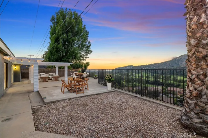 6545 Canterwood Road, La Verne, California 91750