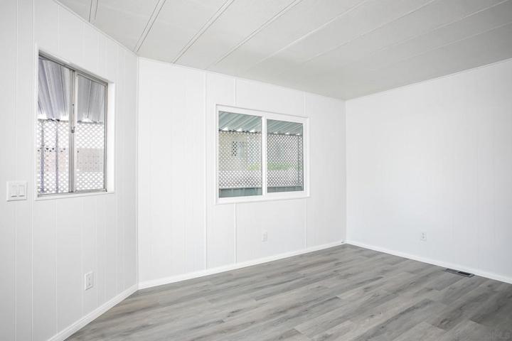 304 Picnic View Ln, Oceanside, California 92056