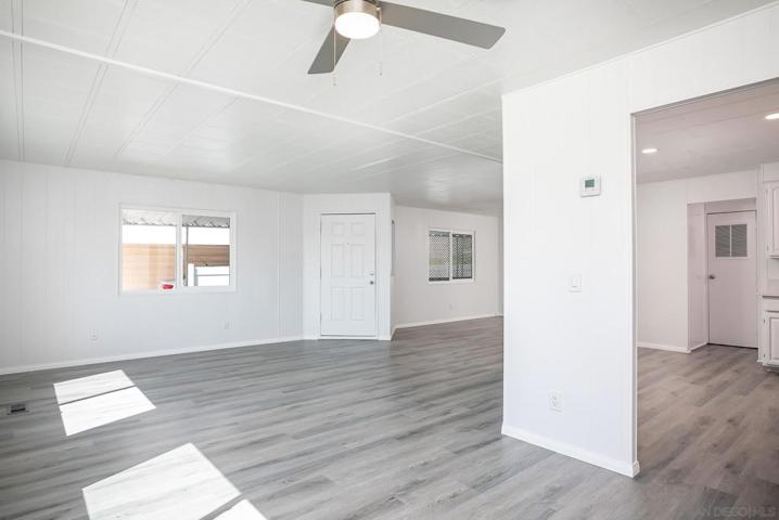 304 Picnic View Ln, Oceanside, California 92056