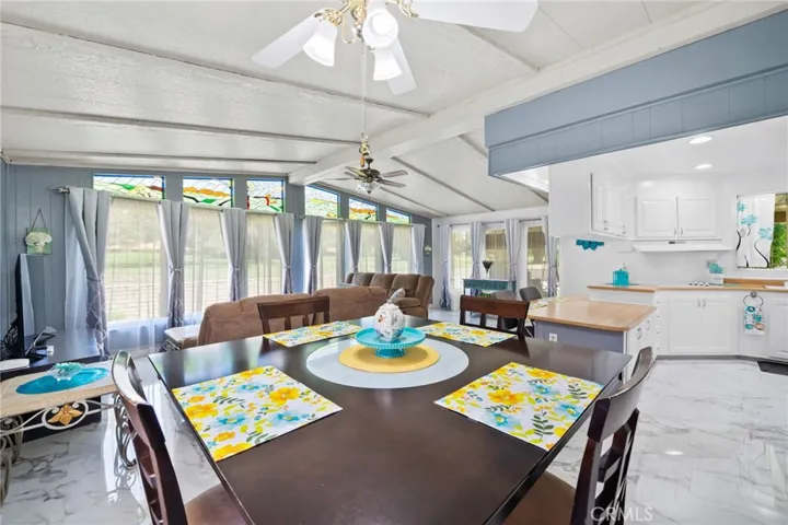 1224 Brentwood Way, Hemet, California 92545