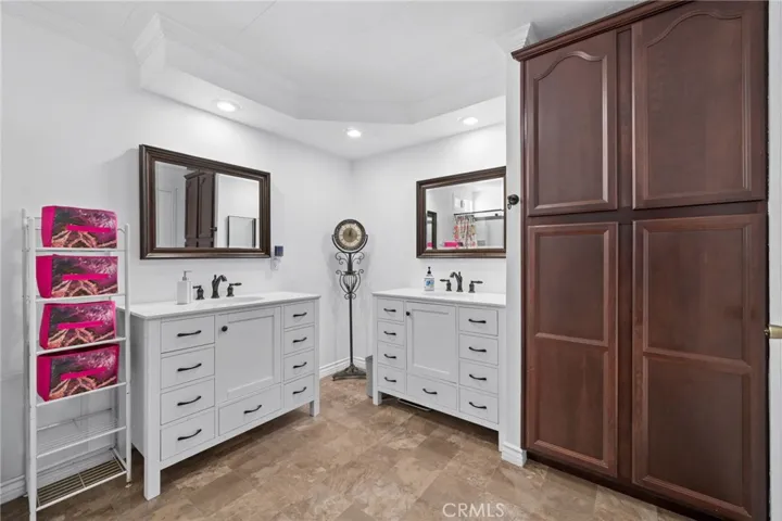 1224 Brentwood Way, Hemet, California 92545