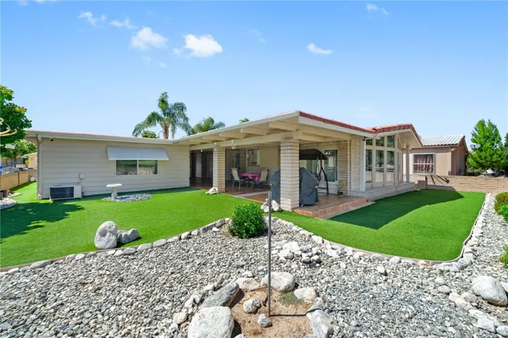 1224 Brentwood Way, Hemet, California 92545