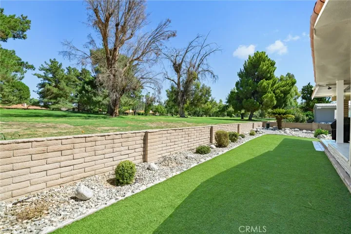 1224 Brentwood Way, Hemet, California 92545