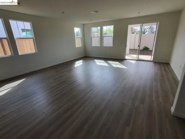 345 Orso Way, Oakley, California 94561