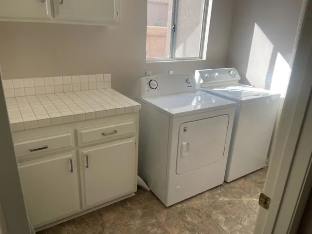 Desert Fox  Laundry Room