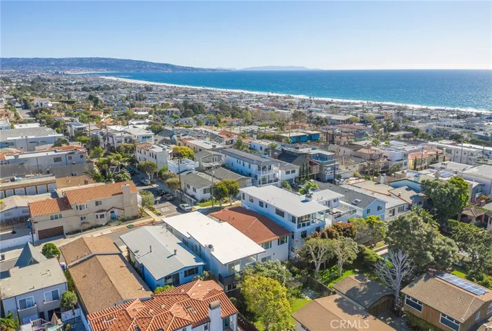 Drone view to Palos Verdes