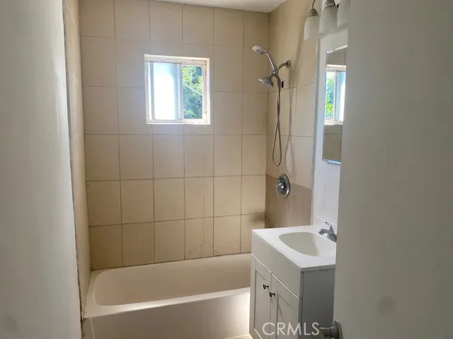 8458 Bruce Avenue, Riverside, California 92503
