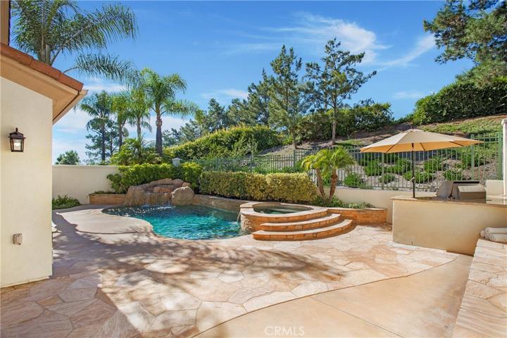 39 Foxtail Lane, Rancho Santa Margarita, California 92679